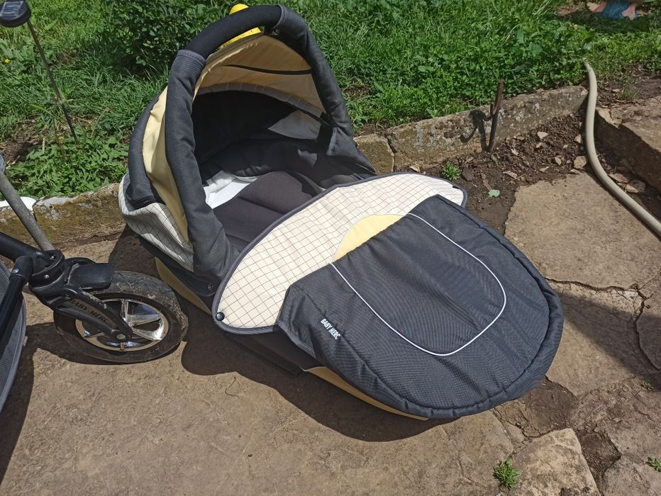 Бебешка количка пълен комплект