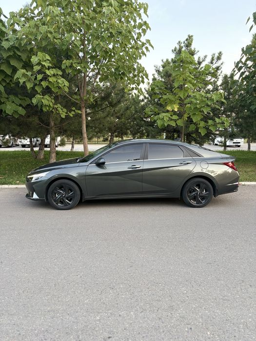 Elantra 2022 1.6