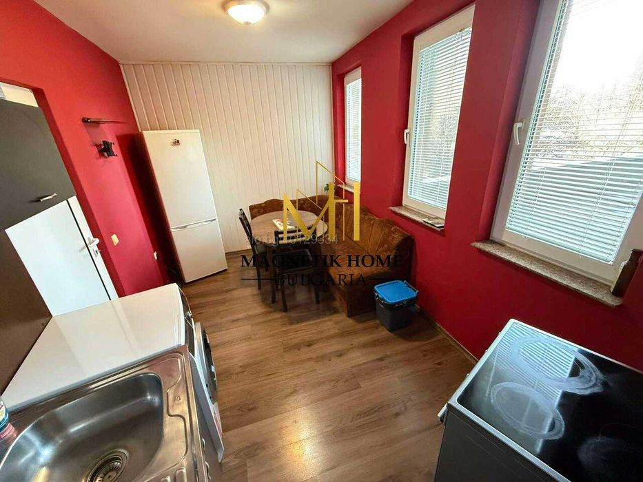 Чудесен тристаен апартамент до детска градина ”Райна Княгиня”