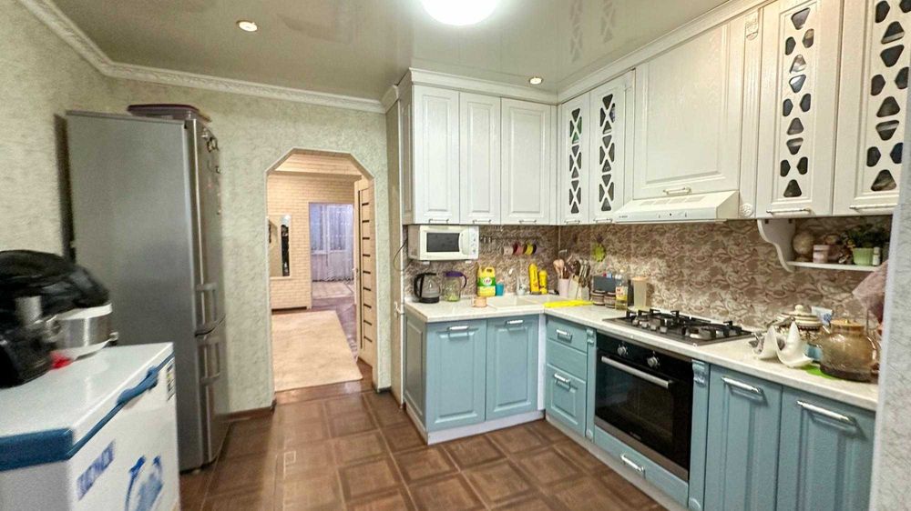 Продам 4х ком Жастар Данил Империя