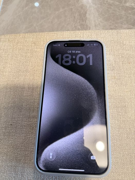 Продам айфон 15 про мах 256