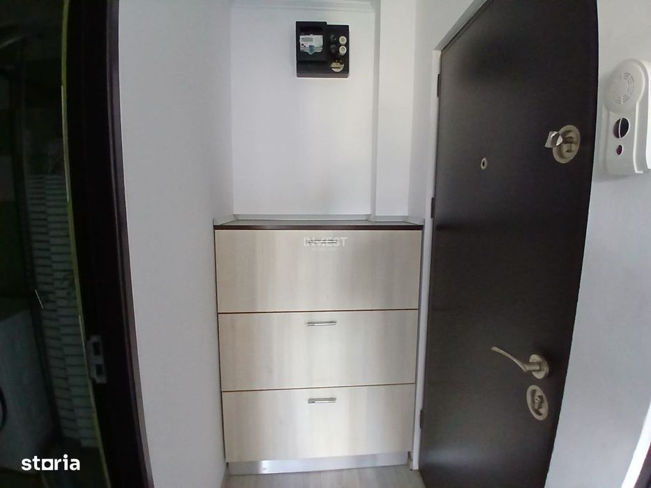 Apartament 1 camera de inchiriat zona Podu de Fier