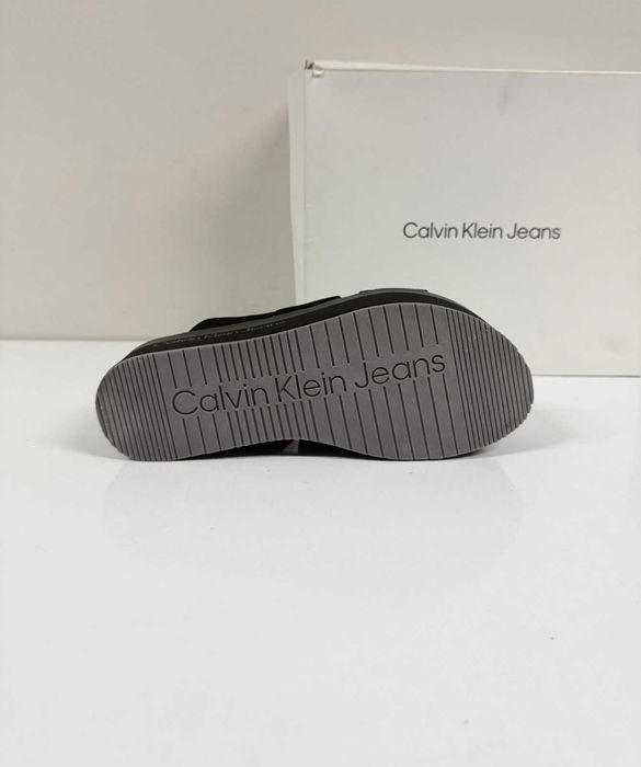 Calvin Klein Jeans Flatform Sandal