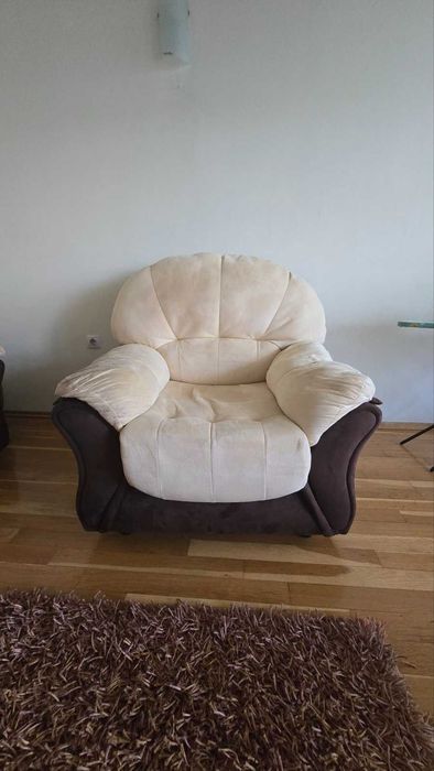 Триместен диван и фотьойл