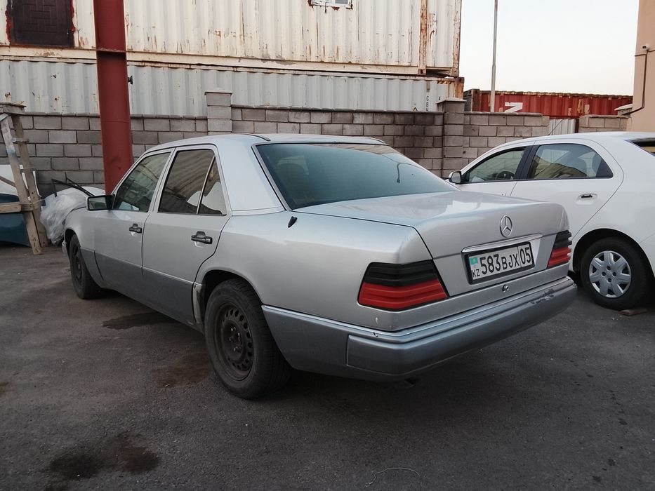 Mercedes w124* 93гв