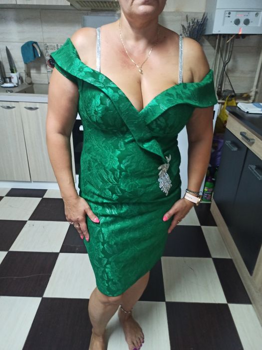 Vând rochie Chanttal XL