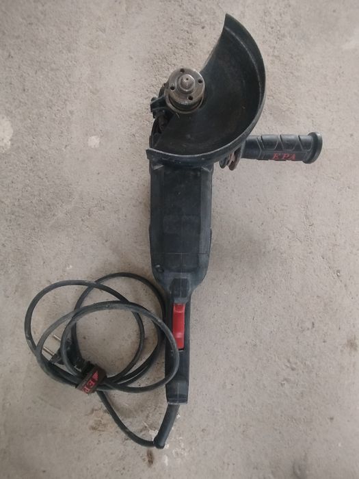 Болгарка ЕРА 180