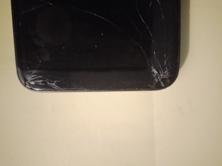 Ecran defect A6 dar placa buna