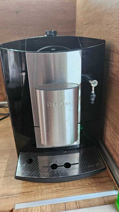 Кафе машина - робот Miele