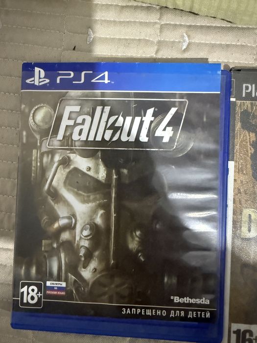 PSP4 pro 1TB б/у с играми