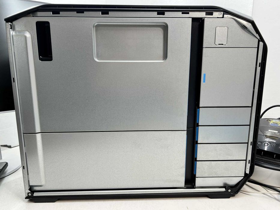 Реновиран компютър HP Z8 G8 2x Xeon 6234 128GB 2510GB RTX 5000 24GB