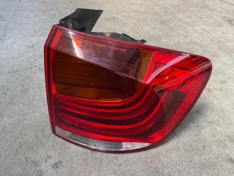 Stop aripa dreapta spate led Bmw X1 E84 cod 2990110
