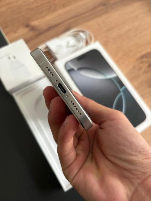 Айфон 16 про макс обмен