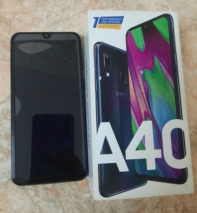 Продам телефон Samsung Galaxy A40  64гб.