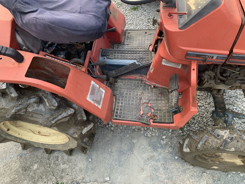 De vanzare tractor Kubota.