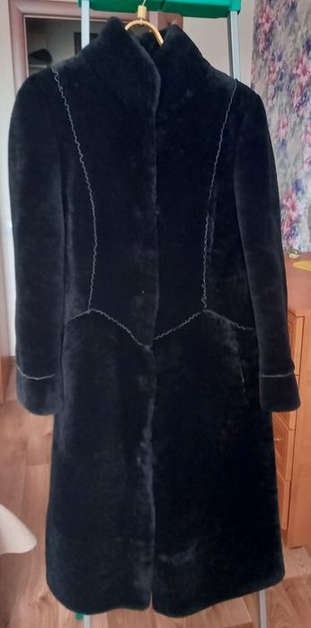 Шуба мутоновая б/у