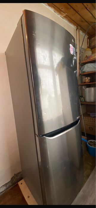 Холодильник рабочий