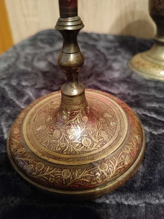 Индийски антични свещници и ваза