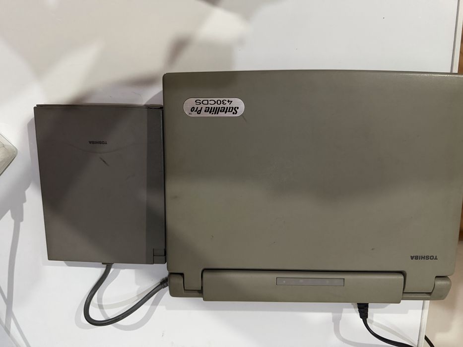 Продам раритет Ноутбук Toshiba