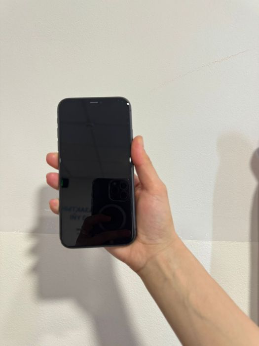 Продам iphone 11