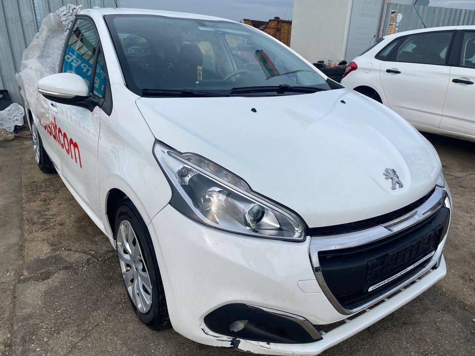 Peugeot 208 1.6 BlueHDi, 75 hp, 5 sp., 121 000 km., 2018, engine BHW