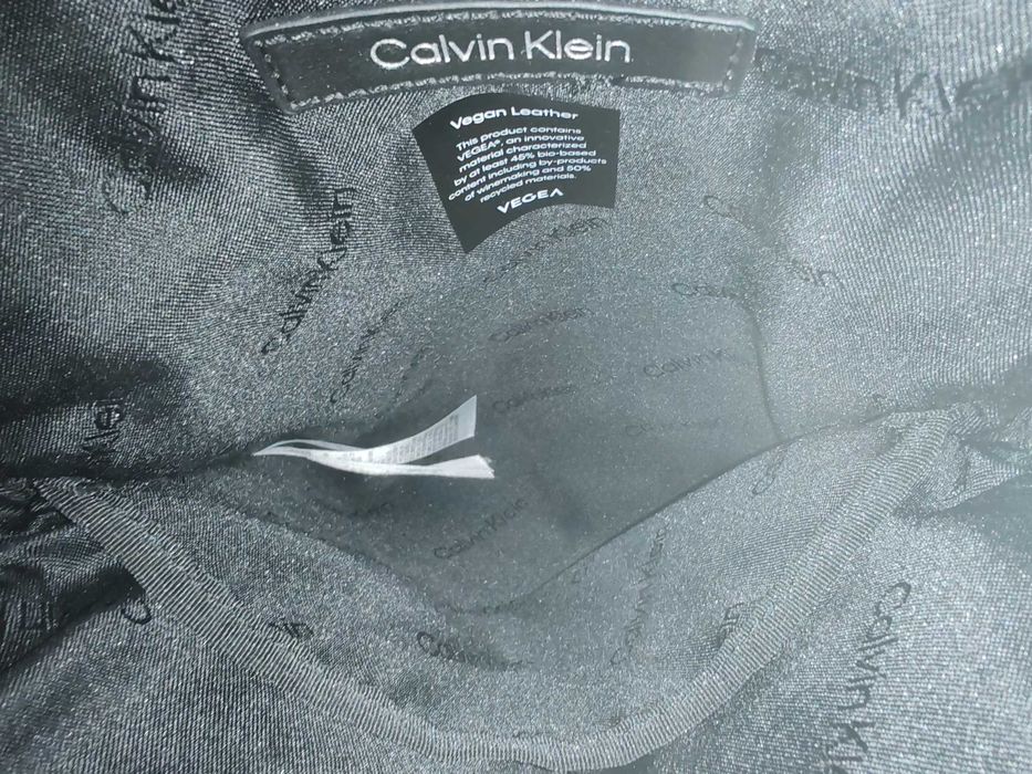 Чанта за през рамо CALVIN KLEIN