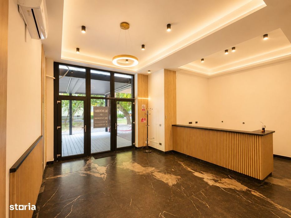 Spatiu comercial de inchiriat – Str. Ravensburg, Satu Mare Cu Vitrina