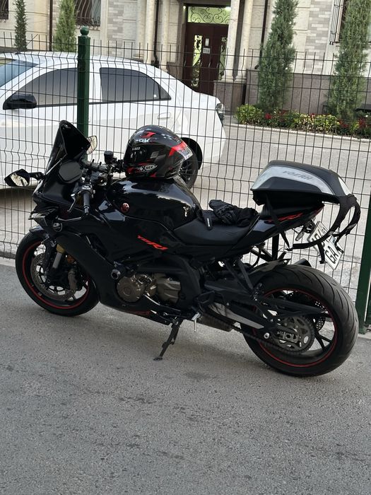 Motosikl Qj moto 600 rr sotilad