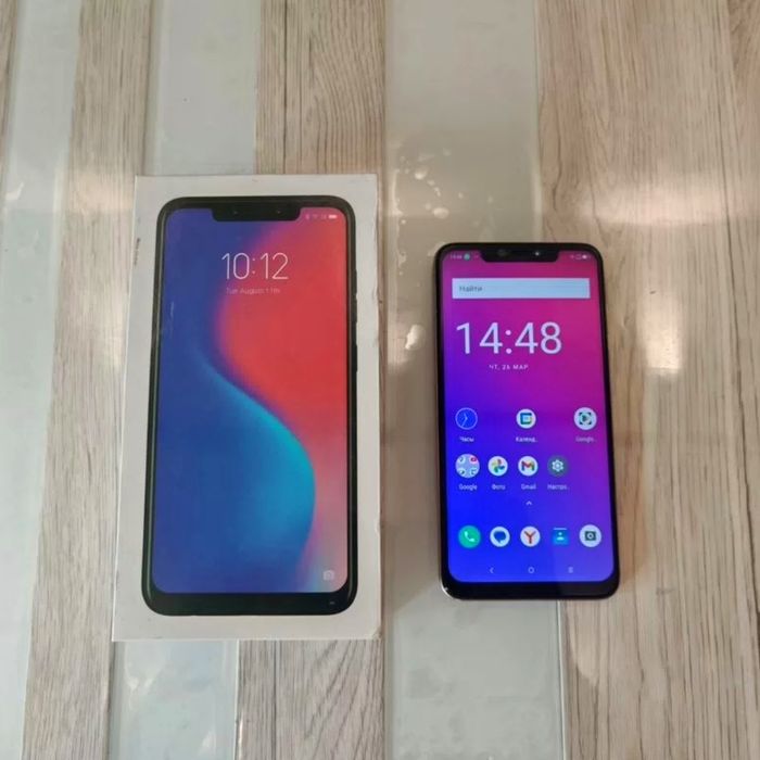 Продам телефон Lenovo s5 pro.