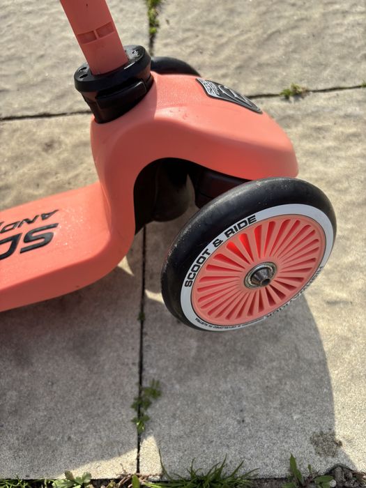 Trotineta copii Scoot and Ride.