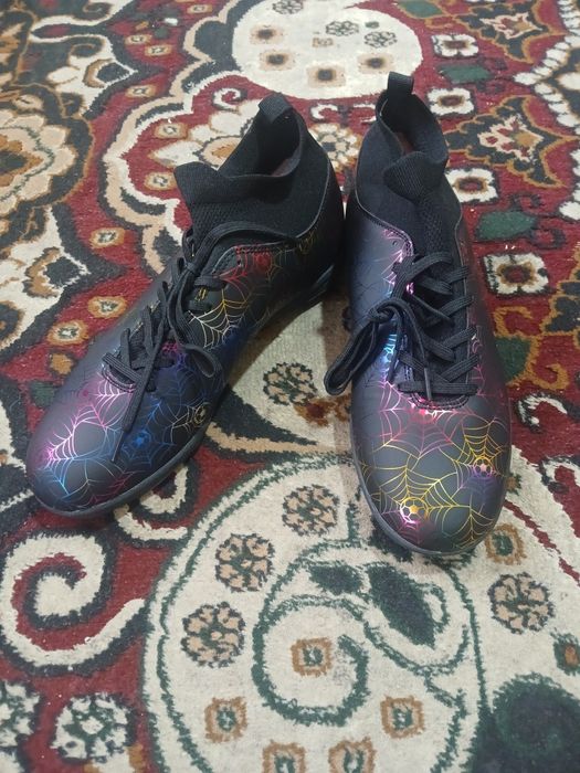 Erkaklar sport oyoq kiymi