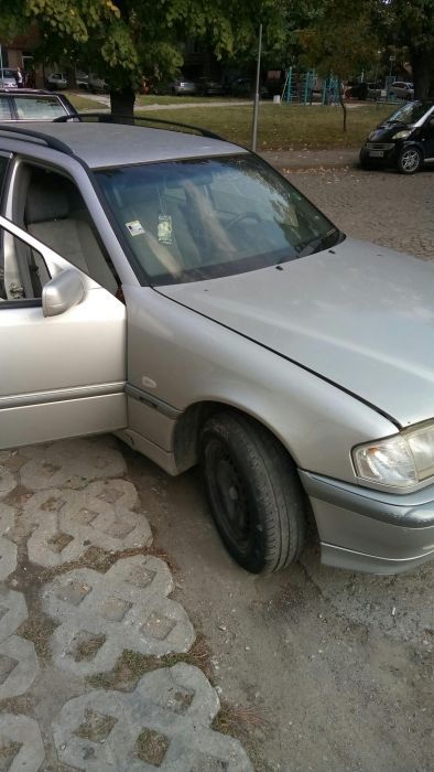 Mercedes C220 CDI, 1999 г., автоматик 125 к.с