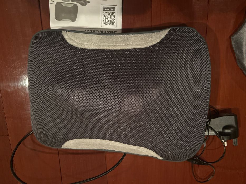 Perna / Aparat masaj Shiatsu SilverCrest pentru gat si spate cu husa si telecomanda