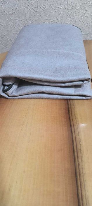 Лежанки для крупных собак 100 и 110 на 75 см .