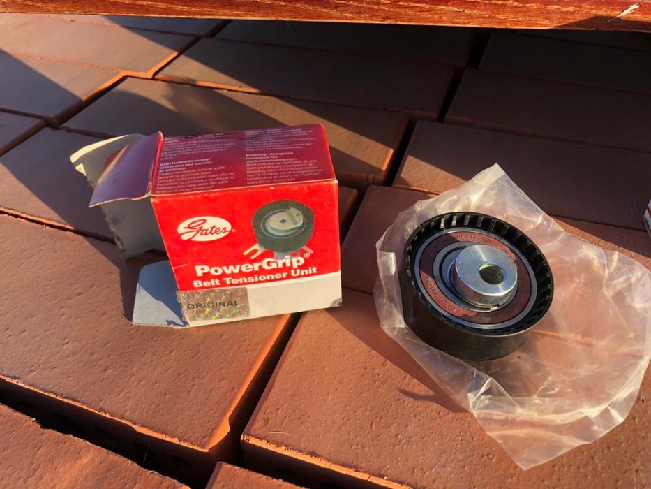 Продам ролик ремня грм gates Lada granta, Kalina,Priora