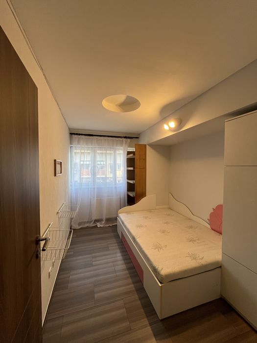 Inchiriez apartament cu 3 camere in Chiajna