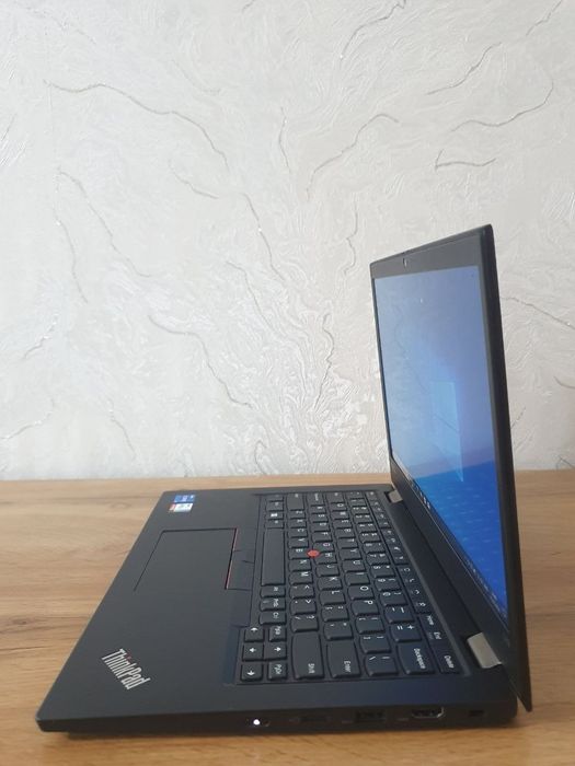 Lenovo i5-1135G7 8/256gb