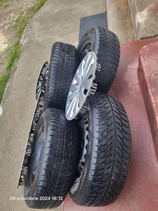 Roți VW r15 anvelope de iarnă