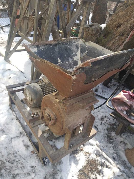 дробилка для зерна и кукурузы