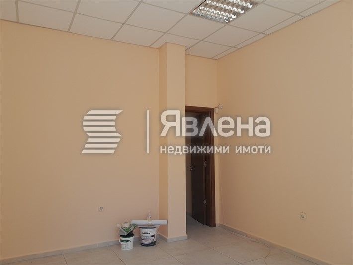 Дава се под наем Офис в Пловдив, Кършияка - 23 кв.м за 280 € - Снимка #4
