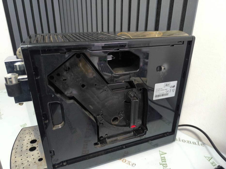 Expresor de Cafea Melitta Caffeo Lattra