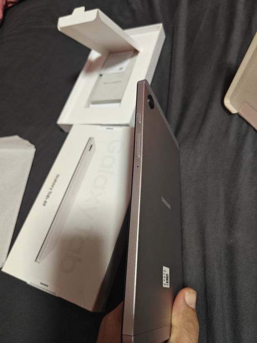 Tableta Samsung Tab A9 cu SIM