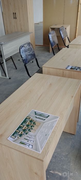 Parta va stul birgalikda