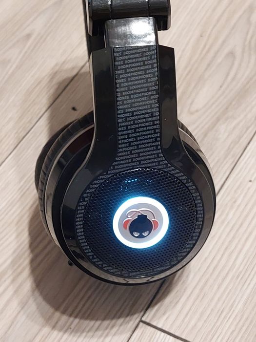 Vand Casti Boomphones Phantom cu Boombox