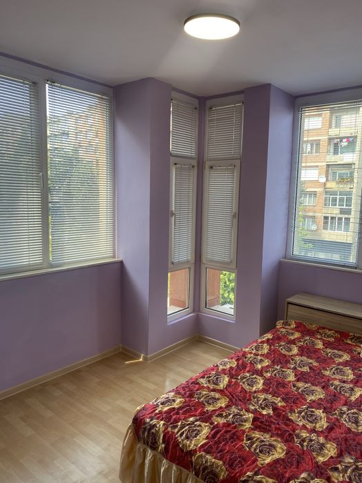 Дава се под наем Тристаен апартамент в Свищов - 65 кв.м за 331.5 € - Снимка #3