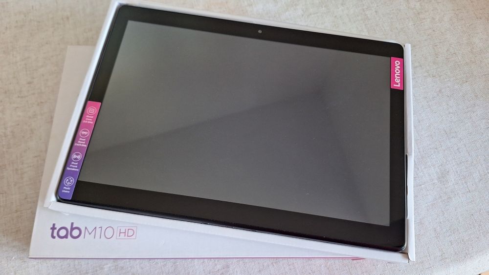 Tableta lenovo M10 HD