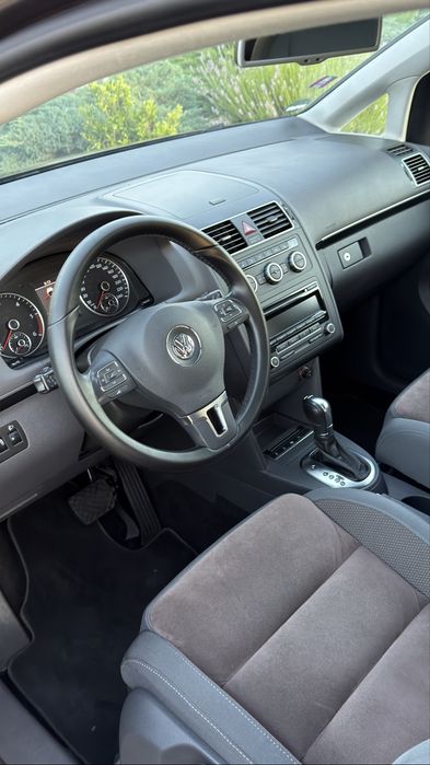 VOLKSWAGEN Touran 2013 — imagine 5