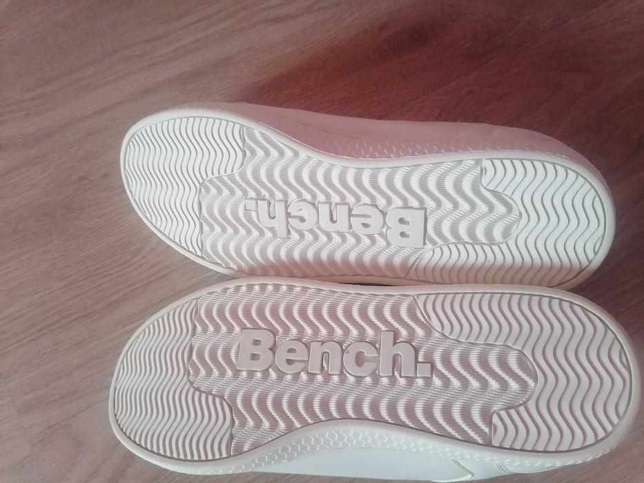 Bench дамски кецове