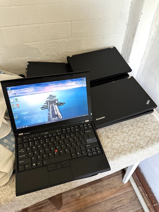 Lenovo thinkpad X220 Core I5/120SSD/4GB