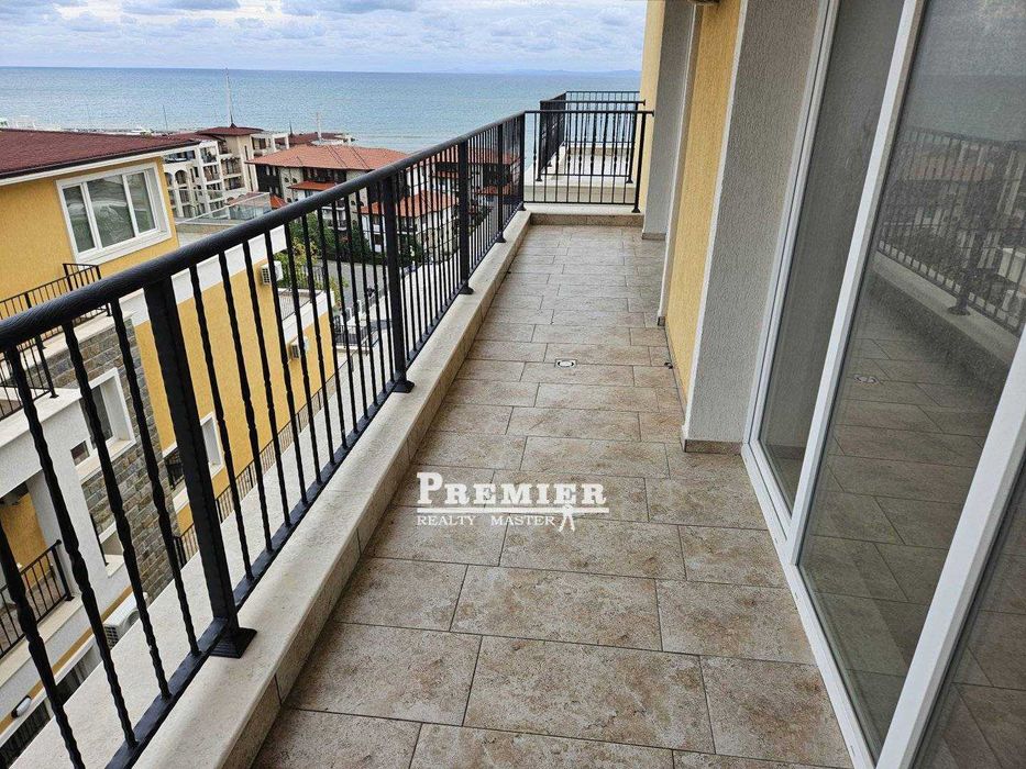 Продава се Двустаен апартамент в Свети Влас - 72 кв.м за 2105 €/кв.м - Снимка #2